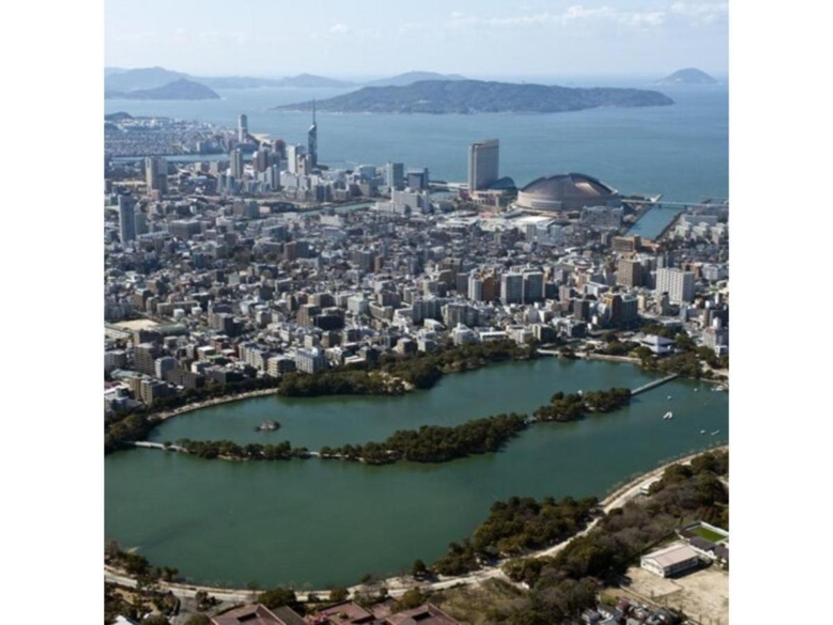 Hotel Halrotto Fukuoka Hakata - Vacation Stay 04185V Bagian luar foto