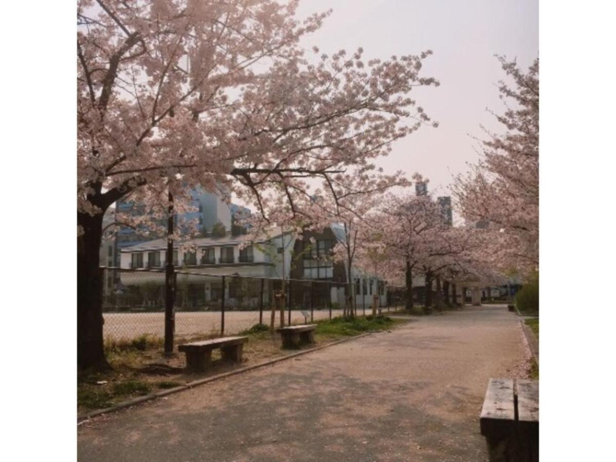 Hotel Halrotto Fukuoka Hakata - Vacation Stay 04185V Bagian luar foto