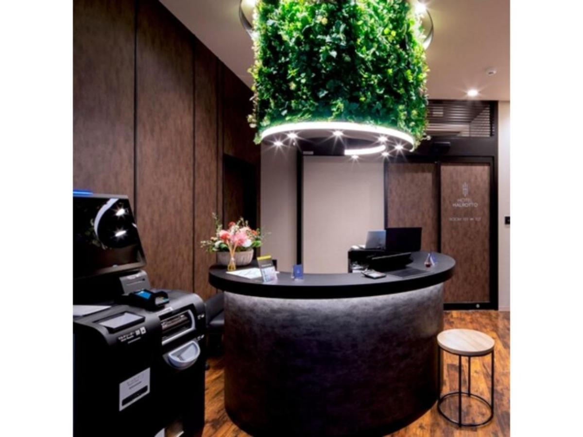 Hotel Halrotto Fukuoka Hakata - Vacation Stay 04185V Bagian luar foto