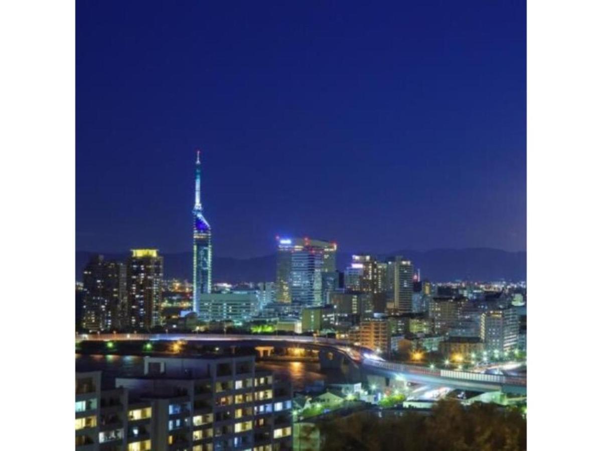 Hotel Halrotto Fukuoka Hakata - Vacation Stay 04185V Bagian luar foto